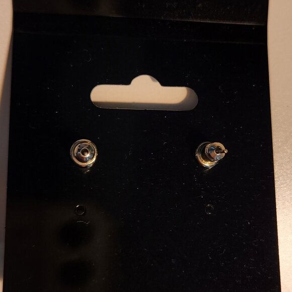 One Pair of Cubic Zirconia & Pearl Dangle Earrings - Picture 4 of 4